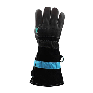 Gants de pompier conçus avec des matériaux robustes, un intérieur confortable et une paume renforcée pour l'entraînement à la sécurité incendie - Product Image 6