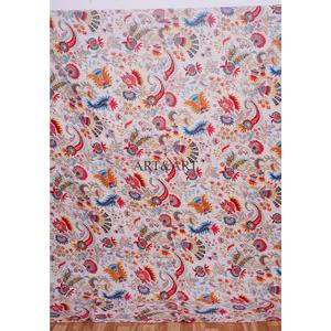 Couvre-lit Kantha indien fait main de haute qualité ART&ART, 100% coton, imprimé à la main, motif floral, poids du tissu 220g - Product Image 1