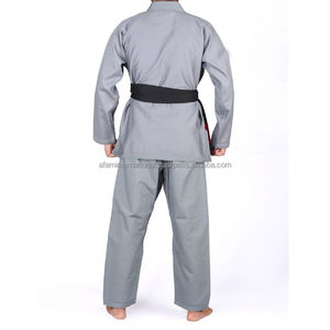 Uniforme de Karate de Alta Calidad en Oferta, Uniforme de Artes Marciales Económico y Duradero - Product Image 3