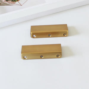 Poignée de tiroir en alliage de zinc en forme de L moderne pour armoires de cuisine, placards et meubles de salle de bain - Product Image 3
