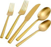 Ensemble de couverts en acier inoxydable, 5 pièces, manche torsadé en spirale, style rustique, pour restaurant de steak.