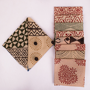 Pañuelo Cuadrado de Algodón Teñido Natural Premium Craftjaipur con Estampado Artesanal, Pañuelo para la Cabeza, Venta al por Mayor, Accesorios para Bolsos Pequeños - Product Image 3
