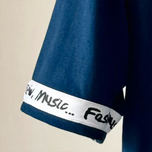 Camisetas Personalizadas Sublimadas de Manga Corta para Hombre, Cuello en V, Corte Holgado, Ecológicas, de Poliéster/Algodón, con Logotipo Impreso - Product Image 3