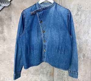 Chaqueta Vaquera Vintage Personalizada para Invierno, Estilo Formal y Casual, con Parches, Bordados y Decoración de Botones - Product Image 6