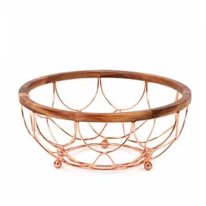 Cesta de alambre dorada con cuentas y base de malla para mostrador de cocina, ideal para exhibir frutas y verduras - ¡Venta caliente! - Product Image 6