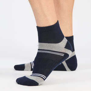 Wholesale Custom Logo Anti-Bacterial Breathable Unisex Cotton Striped Business <b>Socks</b> for Men Women - Product Image 3