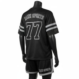 Ensemble court en jersey de polyester maille premium 180 GSM pour femme, noir et gris rayé, doux, respirant, avec logo thermocollé - Product Image 5