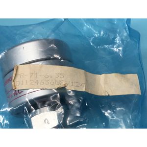 Válvula Solenoide FUJIKIN FPR-71-6.35 - Equipo y Piezas de Semiconductores de Confianza con Legado Global - Product Image 3