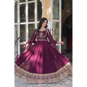 Vestido de Noche de Diseñador con Lentejuelas Bordadas, Estilo de Fiesta - Product Image 5