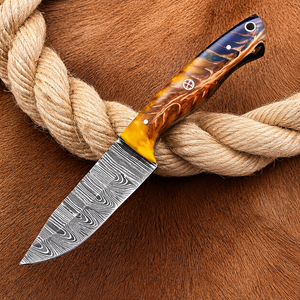 Couteau de chasse Damas personnalisé OEM/ODM avec manche en bois et résine, lame fixe, couteau de survie pour le camping en plein air avec étui en cuir - Product Image 5