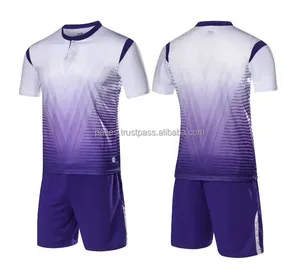 Uniformes de Fútbol Personalizados, Sublimados, 100% Poliéster, Transpirables, Antibacterianos, de Secado Rápido, Conjuntos Completos de Camisetas de Fútbol - Product Image 1