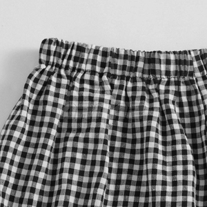 Shorts décontractés tendance pour femmes, coupe ample et design élégant pour l'été, shorts légers pour femmes à taille haute - Product Image 5