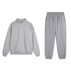 Ensemble de survêtement sportif pour femme, vert et blanc, avec haut à demi-zip et short à cordon de serrage, manches longues, respirant, idéal pour le printemps - Product Image 6