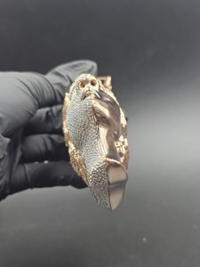 Pendentif de luxe en moissanite « Queen Head » en argent sterling 925, breloque portrait de reine sertie de pierres, bijoux hip-hop - Product Image 3