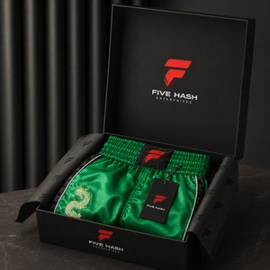Pantalon de kick-boxing athlétique conçu avec un tissu respirant, offrant une mobilité flexible et un confort durable au quotidien. - Product Image 6