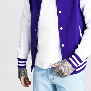 Vestes universitaires pour hommes de qualité supérieure, durables et éco-responsables, en toile personnalisable, service OEM tendance avec placement du logo sur le devant. - Product Image 4