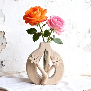 Florero Minimalista de Madera de Cedro Hecho a Mano, Ecológico y Ligero de Aqudus Saleem |   Venta al por mayor desde Moradabad, India - Product Image 5