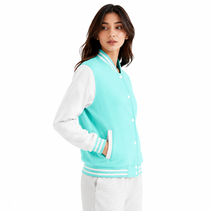 Veste universitaire moderne pour femmes offrant un confort doux, un style tendance et une coupe polyvalente pour le streetwear, les tenues décontractées et l'usage quotidien. - Product Image 2