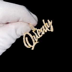 สร้อยคอเด็กแบบมินิมอลทองคำแท้ 10K ดีไซน์ทันสมัย ประดับเพชรเลี้ยงในห้องปฏิบัติการ พร้อมจี้ตัวอักษรชื่อสั่งทำได้ - Product Image 1