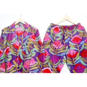 Conjunto de pijama de algodón Midnight Blossom, estilo dulce, multicolor, estampado a mano, ropa de dormir con encaje, conjunto de 3 piezas con bolso a juego. - Product Image 6