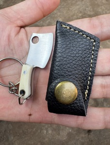 Mini couteau à découper porte-clés avec manche en os - Product Image 4