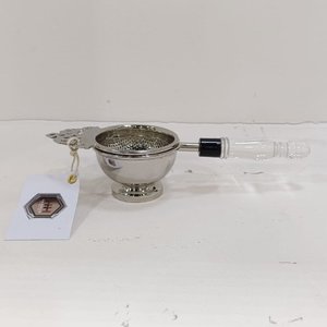 Passoire à thé en laiton durable de qualité supérieure et filtre métallique – Produit de haute qualité pour la préparation du thé et des boissons - Product Image 1