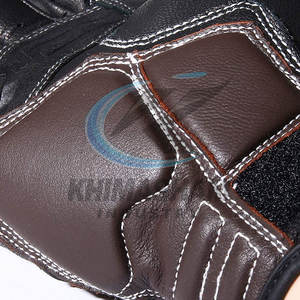 Guantes de Motocicleta de Cuero con Dedos Completos para Hombre, Precio de Oferta, Color Personalizado, Uso en Exteriores, Diseño Transpirable Antideslizante, Hechos en Pakistán - Product Image 5