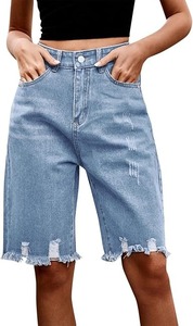 Shorts en jean bleu tendance, style streetwear vintage, peints à la main, longueur genou, taille mi-haute, coupe droite - Product Image 4