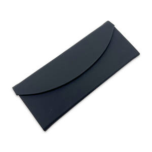 Étui rigide pliable en cuir PU texturé et doublure polaire pour lunettes, disponible en plusieurs couleurs - Product Image 6