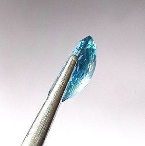 Aigue-marine naturelle de 2,50 carats, bleu Santa Maria, taille ovale facettée, translucide, pierre précieuse en vrac - Product Image 5