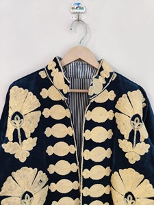 Manteau d'hiver décontracté pour adultes, style chinois, en velours brodé, col mandarin, manches longues, grande taille, motif floral - Product Image 5