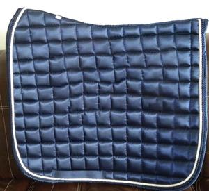 Más Vendidos: Mantas de Silla de Montar para Caballos OEM, Verdes, para Salto y Equitación, Personalizables, de Color Sólido, Transpirables - Product Image 2