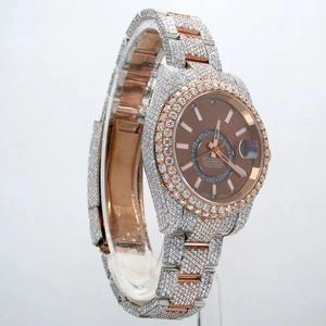 Reloj de Diamantes Chapado en Oro para Hombre con Función de Cronógrafo para Eventos Formales, en Oferta - Product Image 5