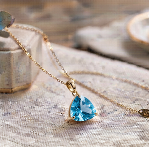 Collier Pendentif Fleur en Argent Sterling 925 avec Zircon Taillé Poire, Plaqué Or 18K, Chaîne Vintage à Maillons, Sertissage Griffe, Bijoux pour Femme - Product Image 1