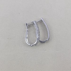 Pendientes de Aro Huggie con Diamantes Naturales de Corte Redondo para Mujer, 0.50 Cttw, Plata de Ley 925, Engaste de Garras, Joyería de Moda al por Mayor - Product Image 3