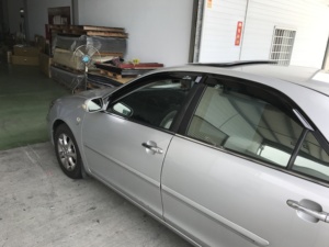 แผ่นบังแดดหน้าต่างรถยนต์ วัสดุ PMMA  ใช้ได้กับรถยนต์ TOYOTA Camry 4 ประตู (XV30) ปี 2002-2006 ได้พอดี 100% - Product Image 4
