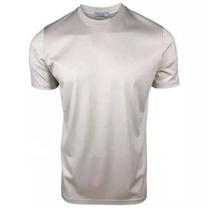 Polestar กางเกงขาสั้นผู้ชายทรงสลิมฟิตมาตรฐานกำหนดเองเสื้อยืดแขนสั้น - Product Image 6