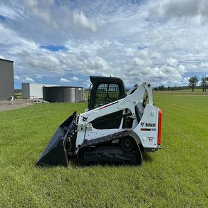 Minicargadora Bobcat T590 con motor de alto rendimiento en venta, máquina compacta de construcción con potente sistema hidráulico. - Product Image 4