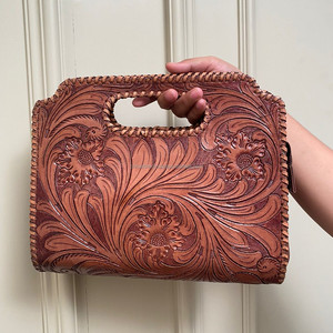 2025 femmes occidentales en cuir véritable concepteur sac à main sac à main poignée supérieure cartable usiné à la main sculpture florale élégant sac cadeau pour elle - Product Image 3