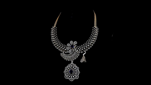 Collar de diamantes cultivados en laboratorio con diseño de pavo real y piedra azul |   Collar de Novia Chapado en Oro de 18K |   Regalo de Fiesta Indio de Lujo - Product Image 5