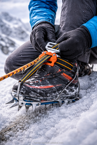 Harnais léger en alliage d'aluminium A826 HM, 25g, boucle à dégagement rapide, petite boucle, résistance à la rupture de 12kN, finition anodisée, carton - Product Image 5