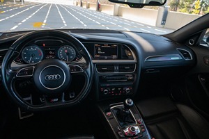 Audi S4 Premium Plus 2013, autos usados eficientes, listos para suministro al por mayor con calidad premium - Product Image 5