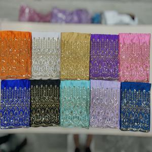 Nuevo Vestido de Diseño Elegante y Moderno en Tela Tafetán Gorgura con Diseño Floral Sabak para Eventos Especiales, Seda, Satén, Poliéster - Product Image 4