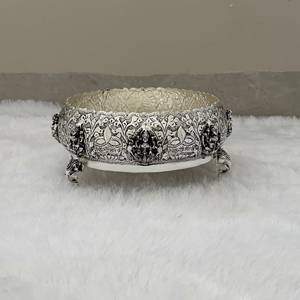 โถแก้วแกะสลักลายดอกไม้สวยงาม อาชตัลักชี 3 ขาช้าง - Product Image 5