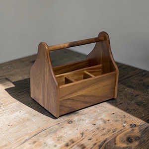 Porte-ustensiles de cuisine classique en bois d'acacia de qualité supérieure, résistant à l'eau, fait main, pour ranger les couverts, par Unicorn Handicrafts - Product Image 3