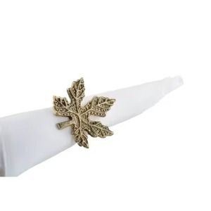 Elegante Anillo para Servilletas de Aluminio para Decoración de Fiestas, Bodas y Banquetes - Accesorio de Comedor Ecológico y Duradero - Product Image 1