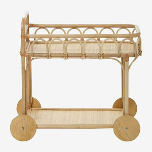 Carrito de juguete para bebés hecho de ratán natural. Carrito de comida y bebida para niños, juguete de simulación para juego de rol. - Product Image 1