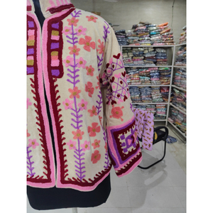 Veste en polaire brodée à la main pour femme, col mandarin, manches longues, style ethnique, fermeture éclair, cadeau pour elle - Product Image 3