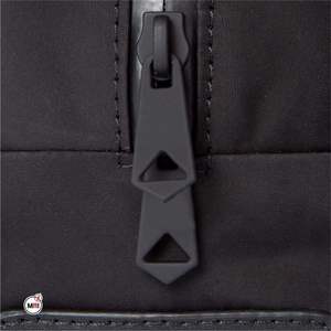 Bolsa de Aseo de Viaje para Hombre, Pequeña, de Cuero y Nylon, con Logotipo Personalizado, para Cosméticos y Artículos de Afeitado, con Logotipo OEM Metálico - Product Image 2