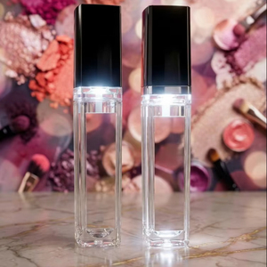 Best Quality Cosmetic Makeup Lip Gloss LED Light <b>Mirror</b> Tube Screw Cap Taiwan Private Label High Pigment Matte Vegan <b>Plastic</b> - Product Image 1
